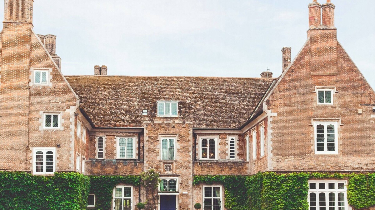 Polebrook Cottage | 9 bedroom accommodation in Hockwold, near Thetford