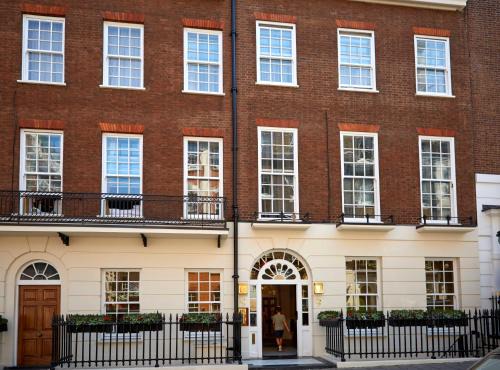 Mayfair Apartment | 9 Hertford Street - 4 Stars VisitEngland