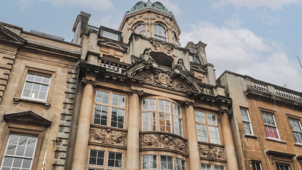 Bristol City Centre Cottage | 9 OLD CITY CHAMBERS, pet friendly in Bristol