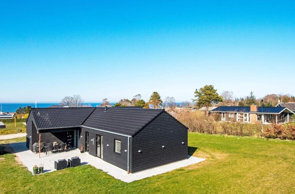 Norddjurs Municipality House | 9 person holiday home in Glesborg-By Traum