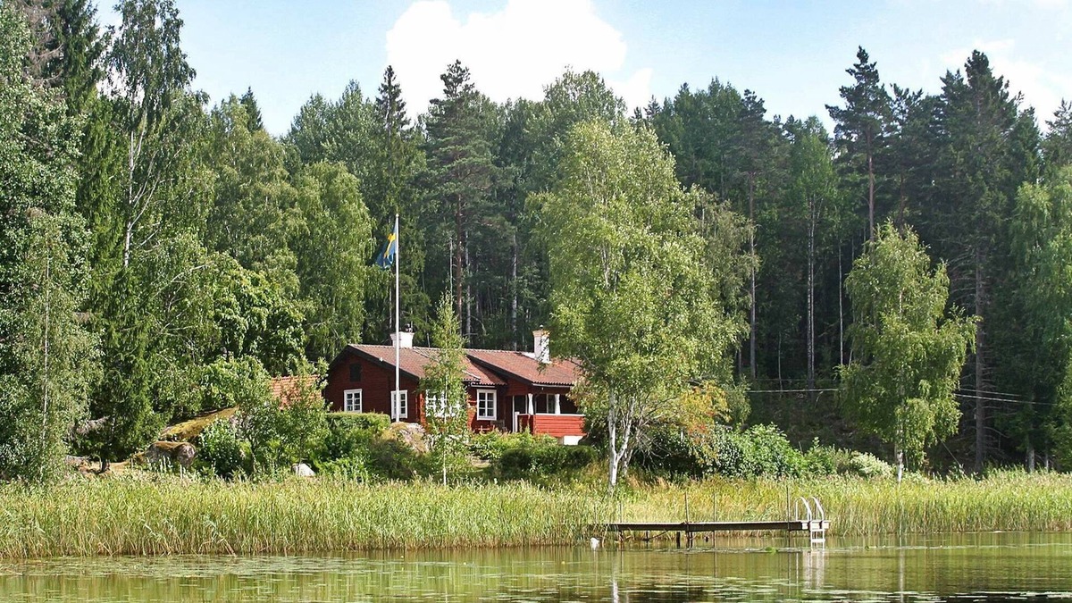 Koping Municipality House | 9 person holiday home in KOLSVA