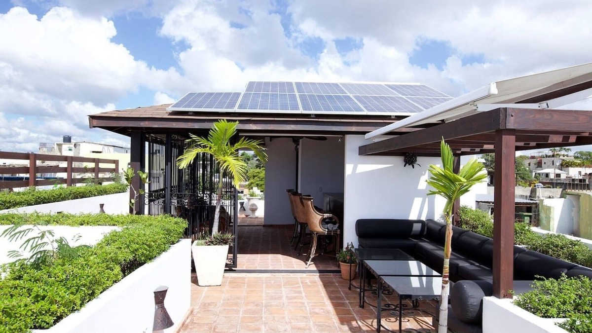 Zona Colonial Apartment | ☀ 90% Green Space ☀ Rooftop Lounge ♥ Ocean Views