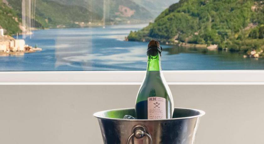 Odda Apartment | 90 m² Apartment ∙ 3 bedrooms ∙ 8 guests