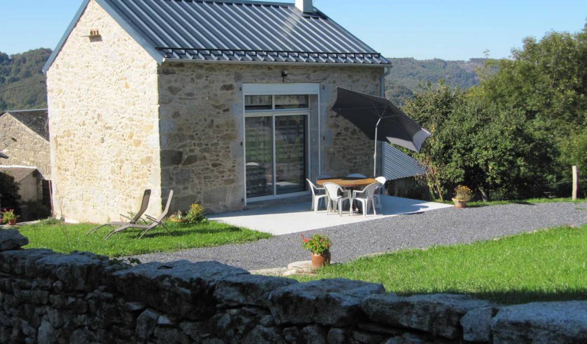 Ferrieres House | 90 m² Gîte ∙ 2 bedrooms ∙ 5 guests