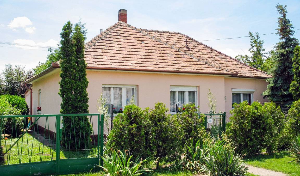 Fonyodliget House | 90 m² House ∙ 1 bedroom ∙ 4 guests