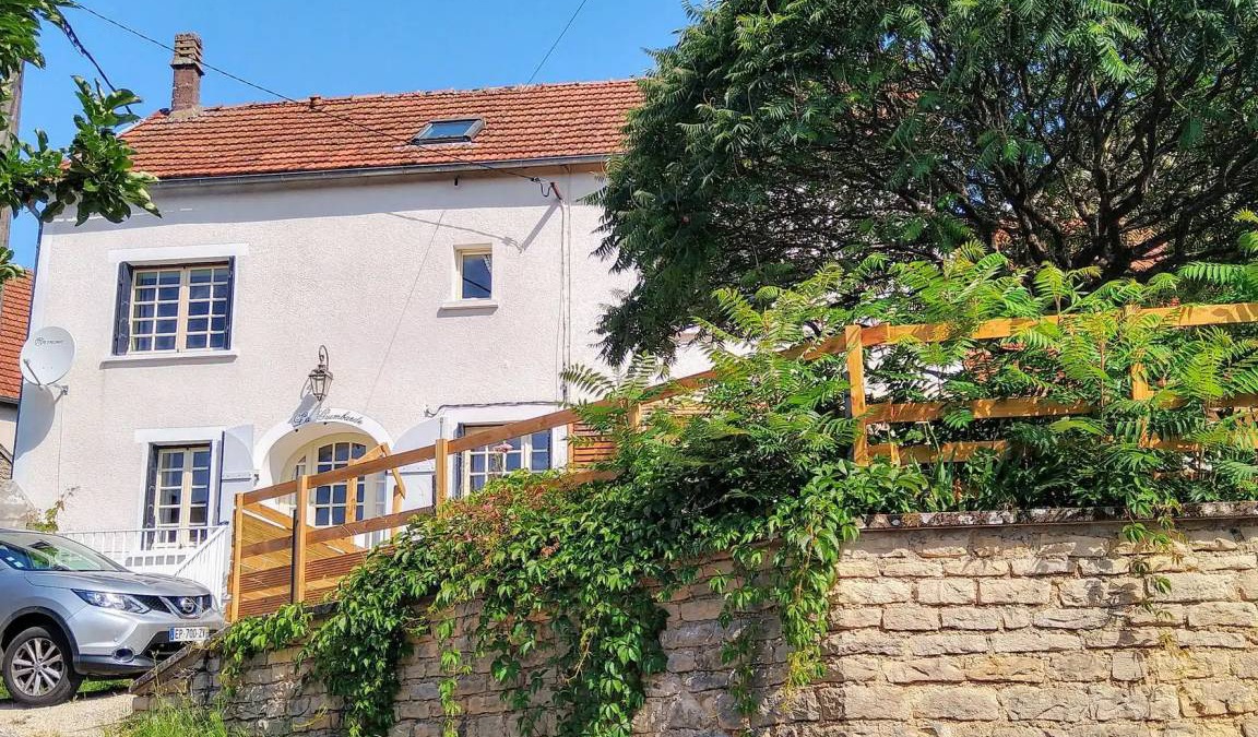 Frolois House | 90 m² House ∙ 2 bedrooms ∙ 4 guests