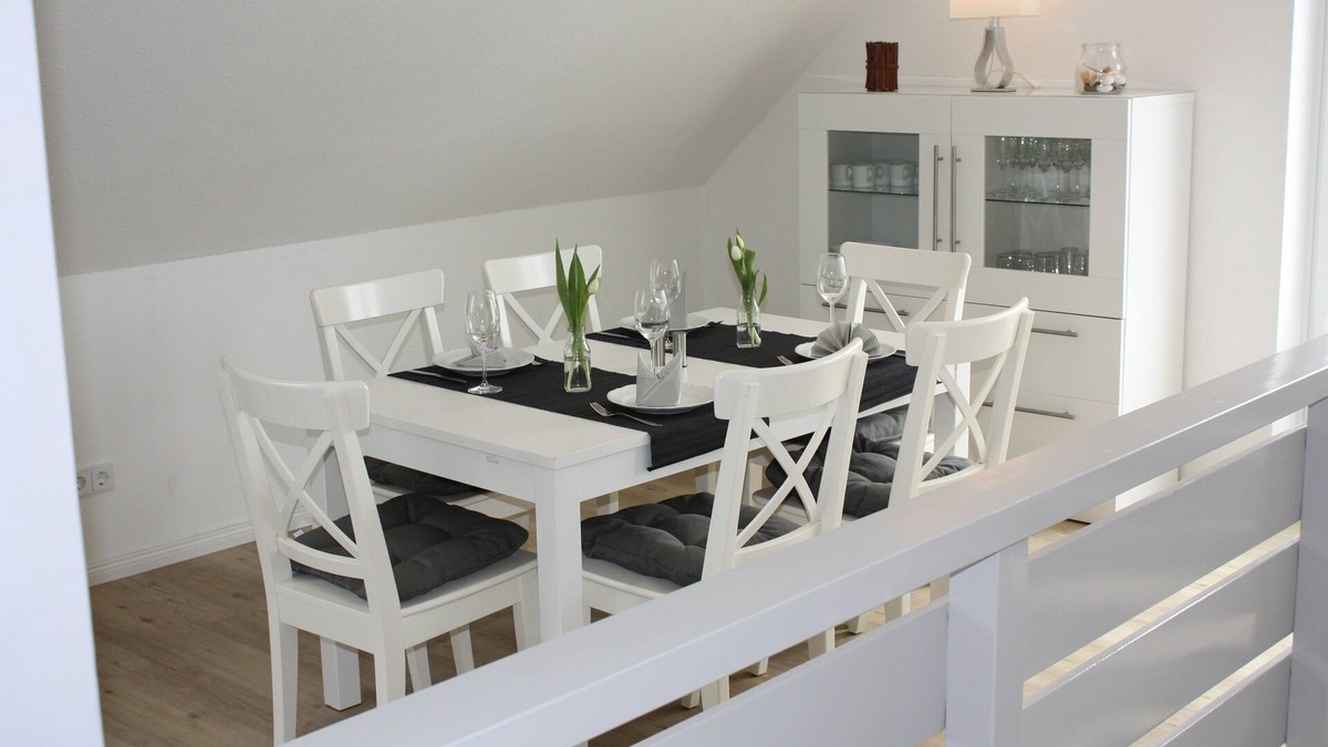 Vollerwiek Apartment | 90 sqm bright, child-friendly apartment
