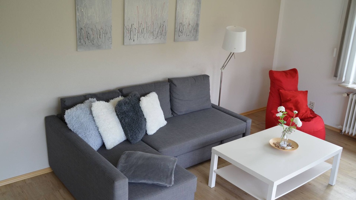 Vollerwiek Apartment | 90 sqm sunny apartment with garden use