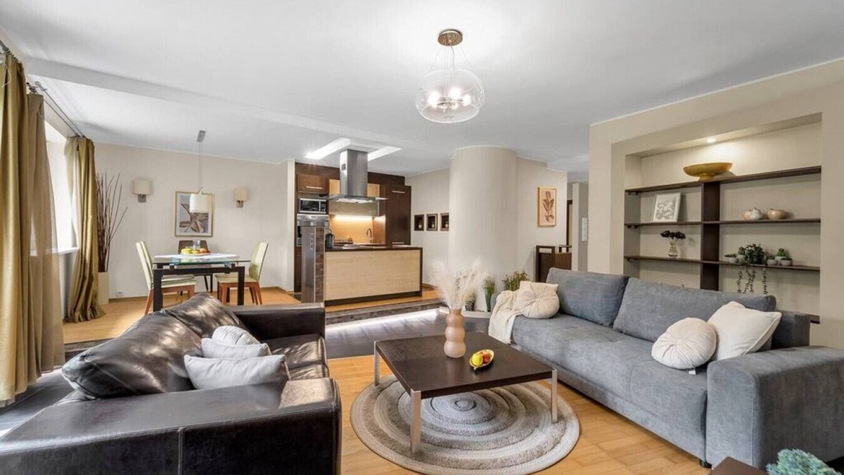 Ochota Apartment | 90m2 Prestige Suite - Parking & Jacuzzi & AirCon by Rentujemy