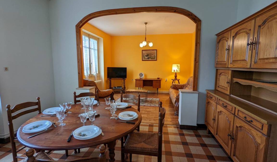 Blanzaguet-Saint-Cybard Cottage | 92 m² Cabin ∙ 3 bedrooms ∙ 6 guests