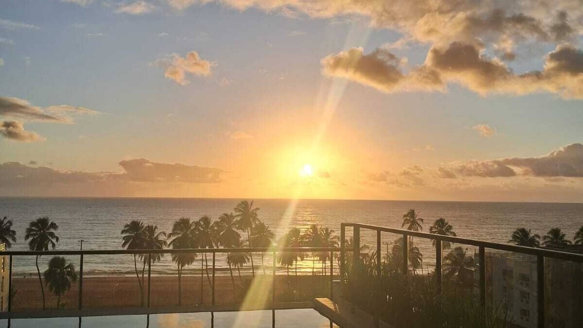 Portal do Sol House | 93-bedroom building in phenomenal Cabo Branco João Pessoa wth WiFi, fitness room
