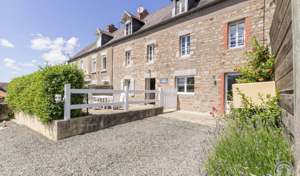Saussey House | 93 m² Gîte ∙ 2 bedrooms ∙ 5 guests