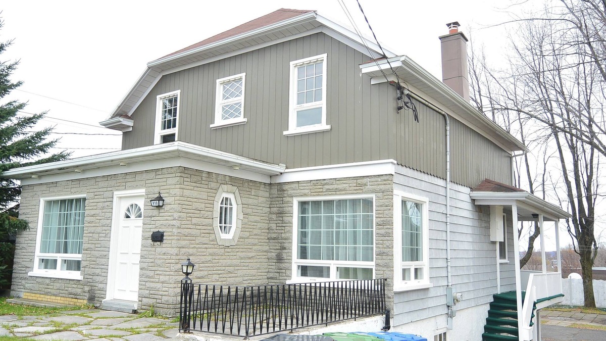 Quartier 5-4 House | 930R-VE The Old House