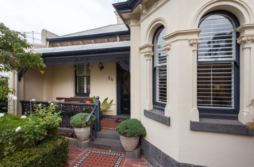 Richmond North House | 94 Highett - 5 bedroom, 3 car parks - Luxury House