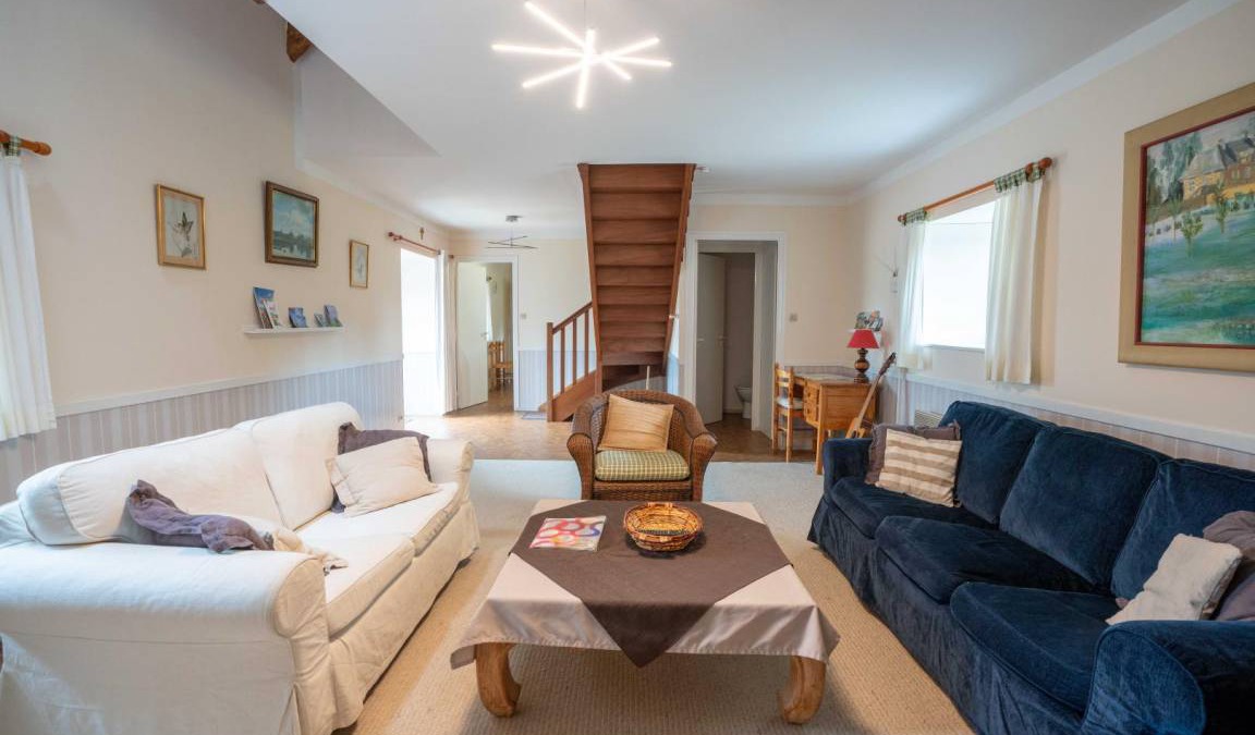 Plehedel House | 94 m² Gîte ∙ 3 bedrooms ∙ 6 guests