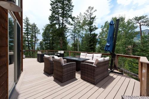Columbine Lake House | 94 Ponderosa Way