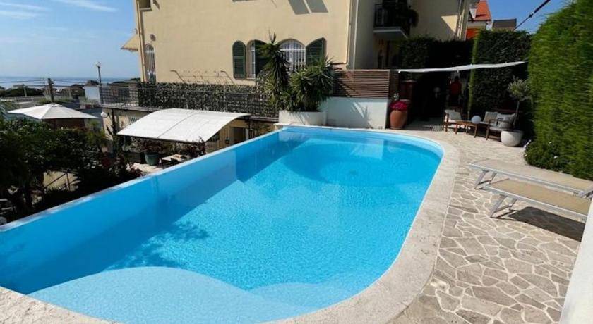 Albissola Marina Apartment | 95 m² Apartment ∙ 2 bedrooms ∙ 3 guests