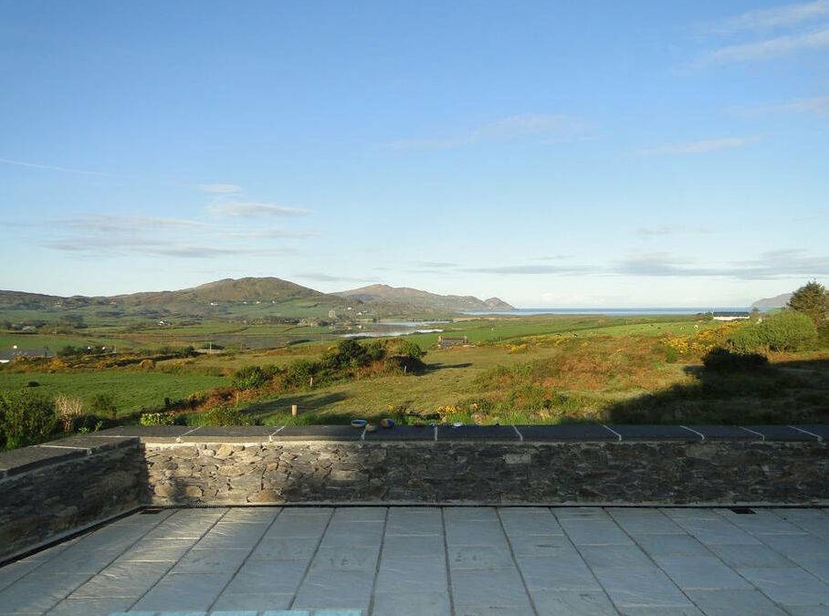 Ardnatrush Cottage | 95 m² Cabin ∙ 2 bedrooms ∙ 3 guests