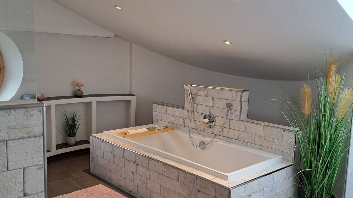 Halblech Apartment | 95m² vacation apartment in Halblech with mountain views in a top location