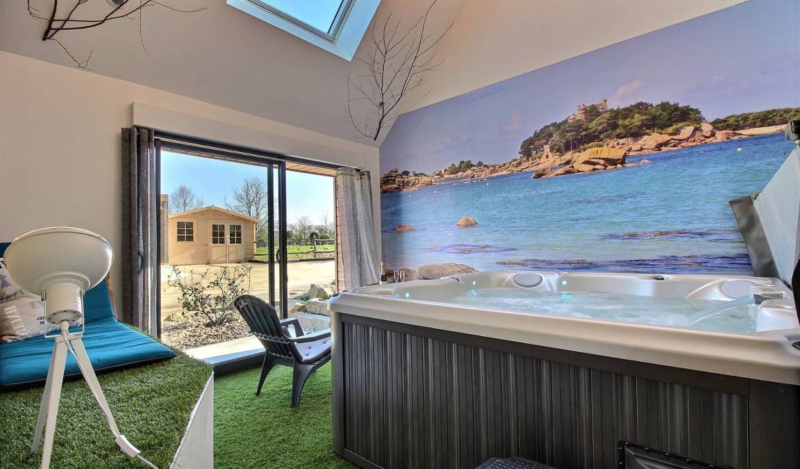 Ploubezre House | 96 m² Gîte ∙ 2 bedrooms ∙ 5 guests
