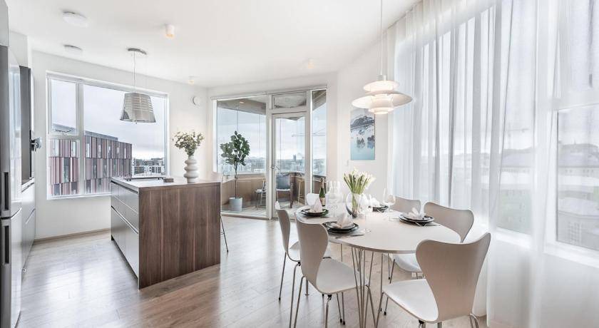 Hliðar Apartment | 97 m² Apartment ∙ 2 bedrooms ∙ 6 guests