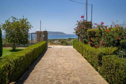 Pylos-Nestoras Apartment | 97 m² Apartment ∙ 3 bedrooms ∙ 6 guests
