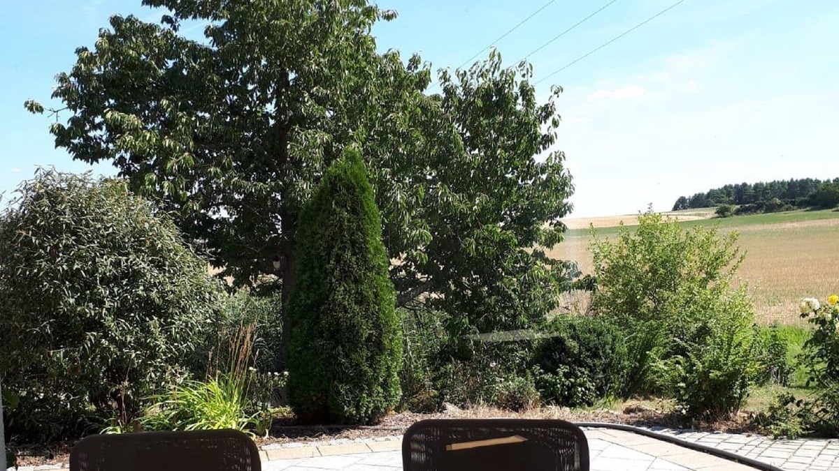Ursensollen Apartment | 98qm-große Ferienwohnung in Einzellage im idyllischen Thonhausen