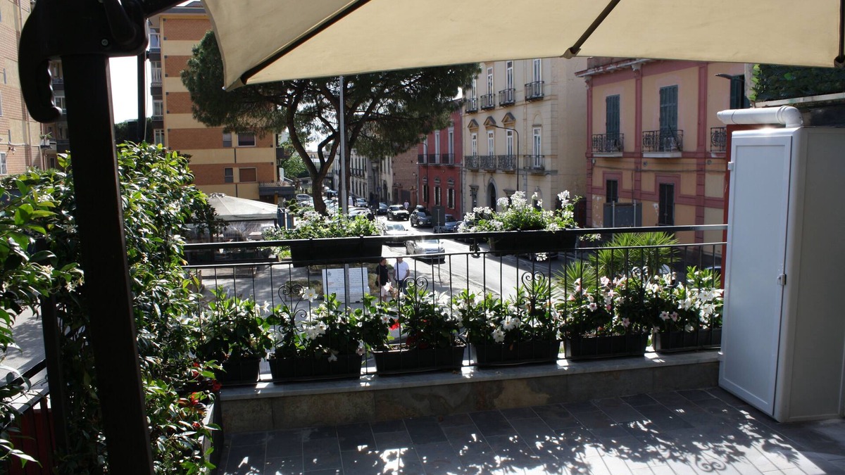 San Giorgio a Cremano Apartment | A 10-minute train ride from the center of Naples, quiet and central