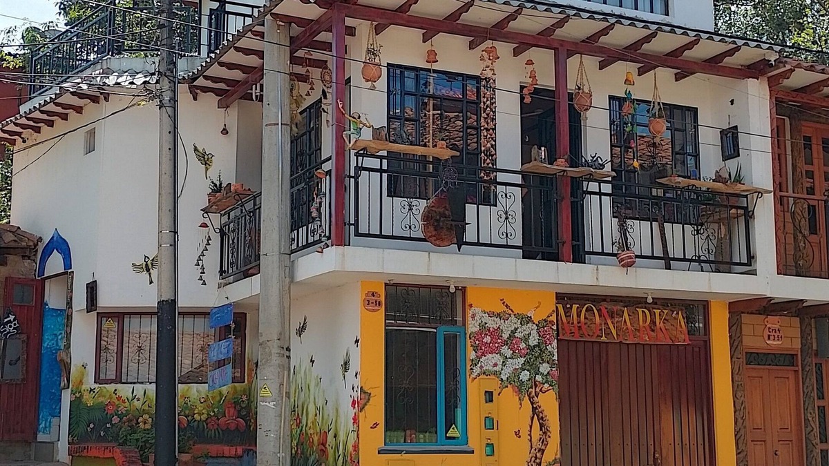 Raquira Apartment | A 20 Pasos del Parque Principal Raquira con Balcón Vista al río y la Montañas