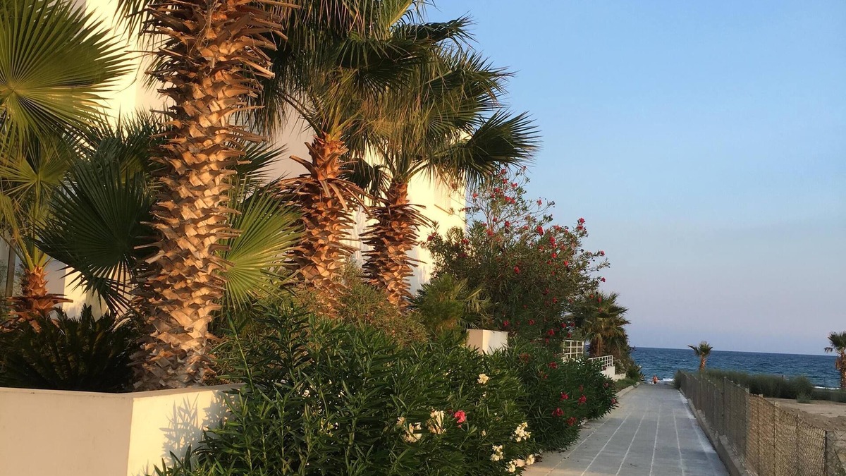 Pyla Apartment | A 3 minute walk to the beach