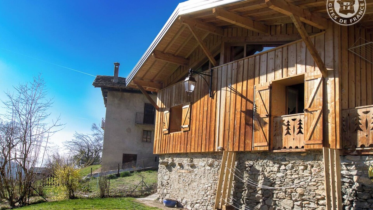 Montendry House | A 30km D'albertville et à 40km de Chambéry, Dominant le Val Gelon, Petite Vallée Située Entre le Par