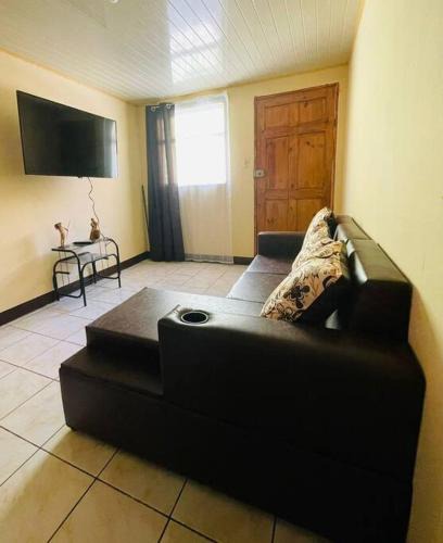 Desamparados Apartment | A 5 minutos del aeropuerto