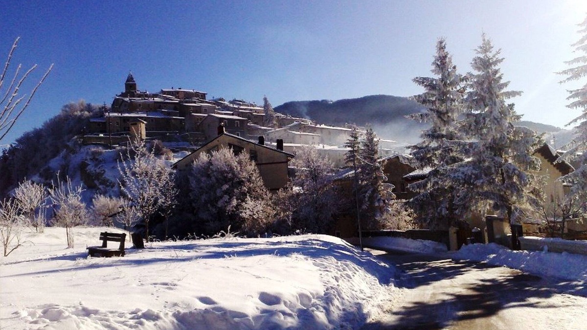 Rocca di Mezzo House | A "5 Stars Stall ! In the cool of Rovere-Rocca di Mezzo at 1450 meters