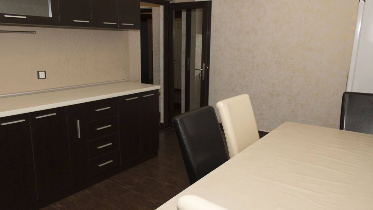 Craiova Apartment | A.b. Apartment 1 (Residential Area) Near Ford Factory