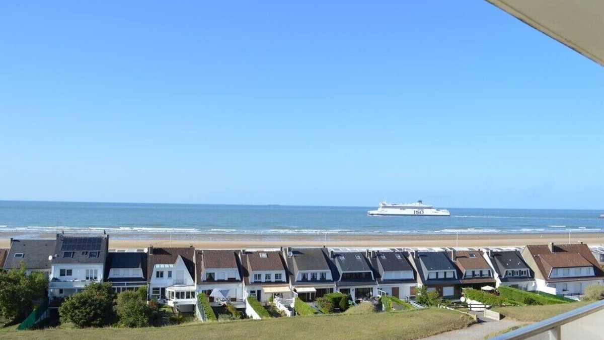 Port Apartment | A Balcony at Calais Beach