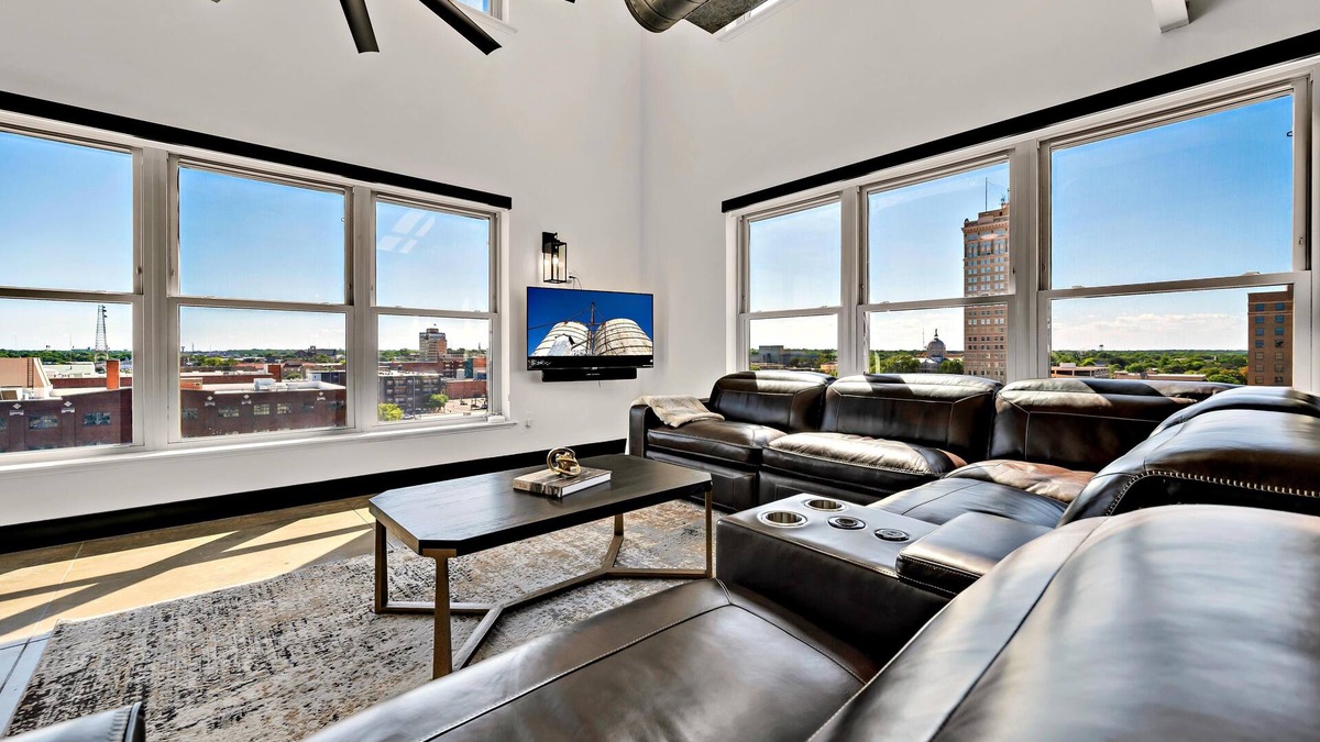 Brazos Condo | A Beary Sweet Magnolia Retreat