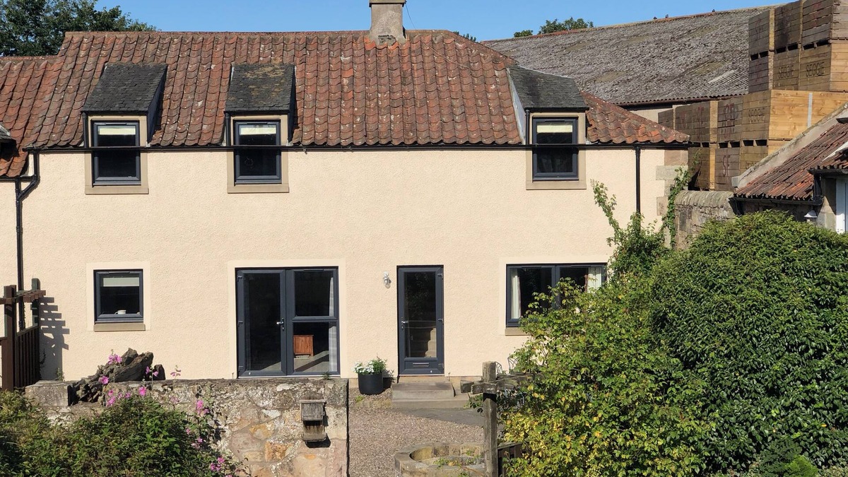 Clayton House | A beautiful renovated modern but homely cottage by St Andrews.