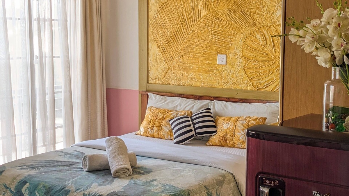 Ngara West Apartment | A beautiful studio apartmt available for rent in Nairobi Kenya.Netflix/free wifi