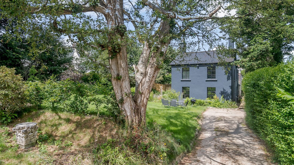 Chagford House | A beautifully presented 4 bed detached house situated in the heart of Chagford