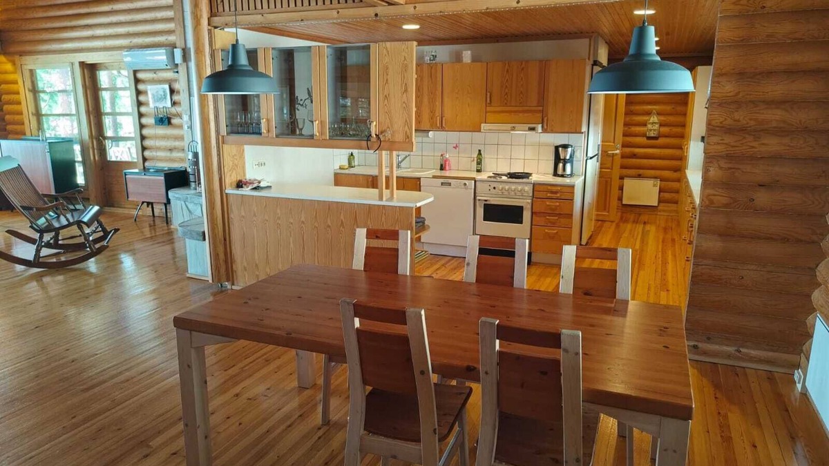 Sastamala Villa | A big over 200m2 villa side the lake