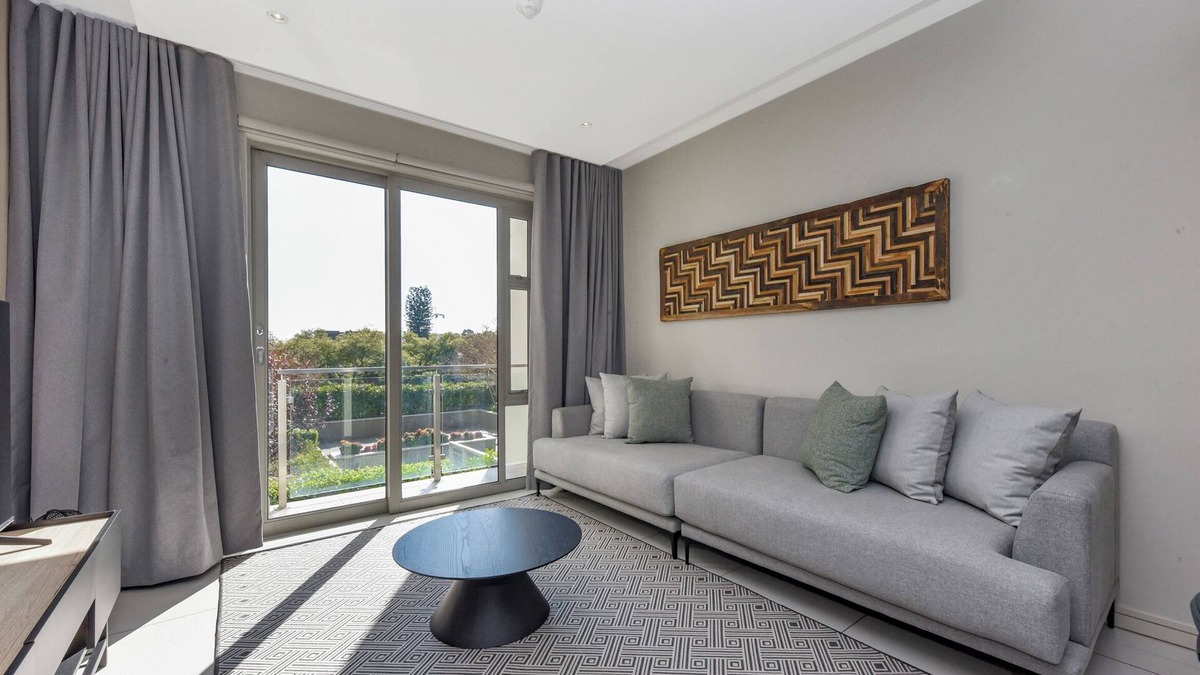 Greater Johannesburg Metropolitan Area Apartment | A Breathe Above the Buzz