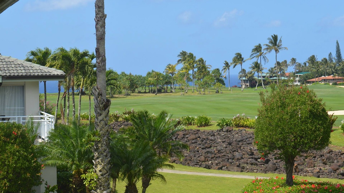 Princeville Condo | A/C, Deluxe, Top Floor, Quiet Development, heated pool, convenient location