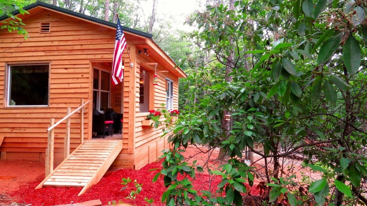 Cleveland Cabin | A Cabin In The Woods
