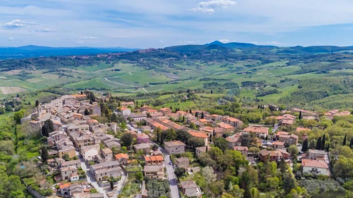Montefollonico House | A casa di Gabri by Interhome
