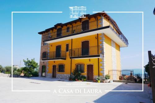 Campagna Apartment | A Casa Di Laura B&B Apartments