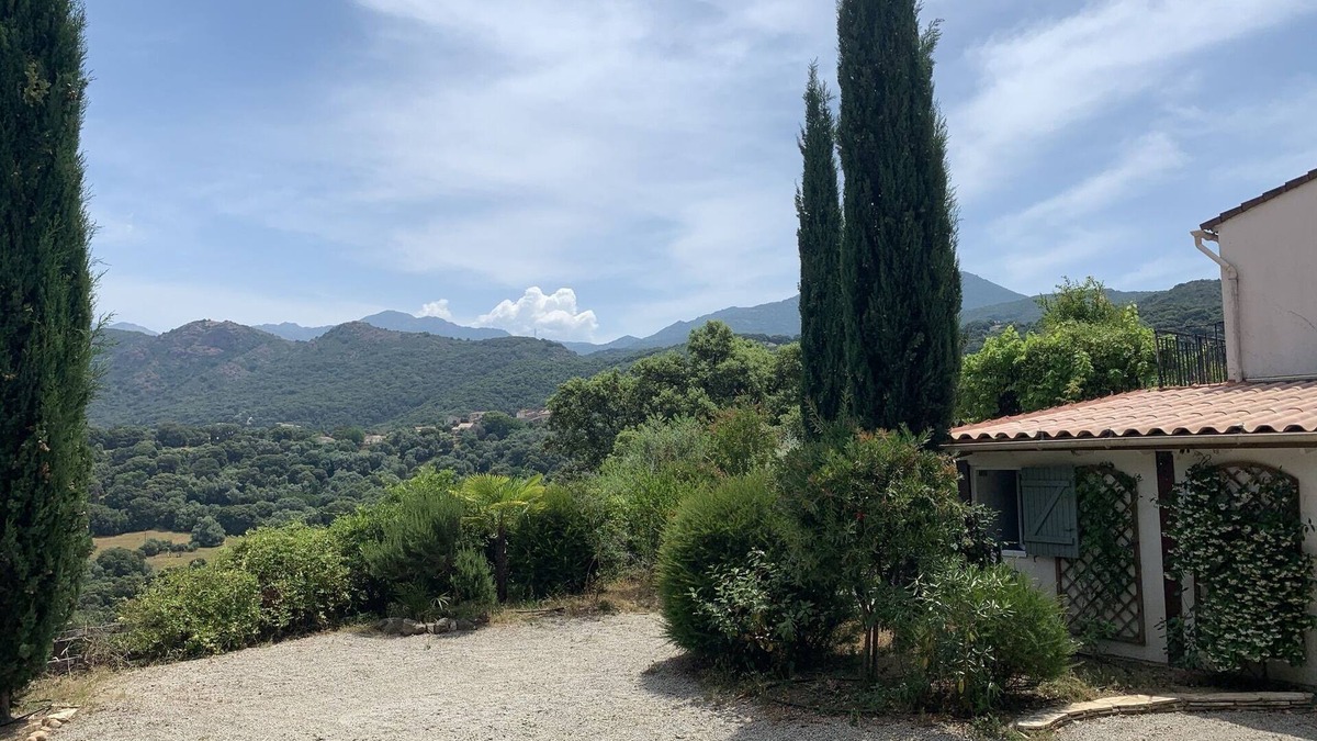 Eccica-Suarella House | A Casa Vostra - 3-room house with mountain view