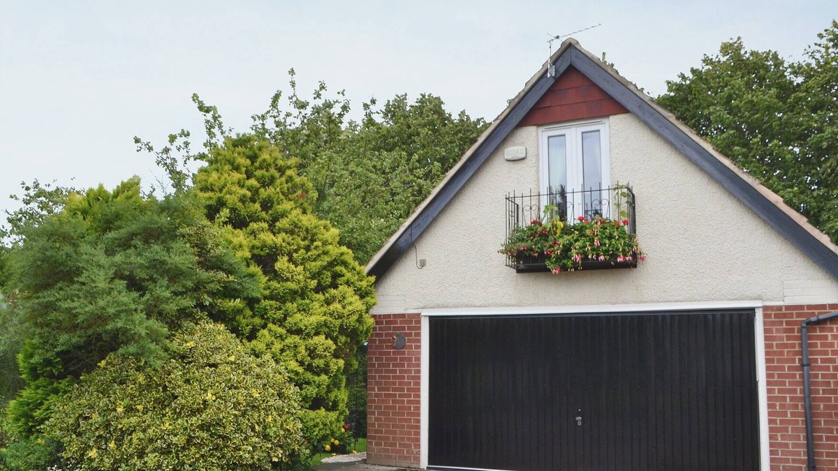 Warkworth Cottage | A charming and cosy studio, perfect for a couple’s retreat.