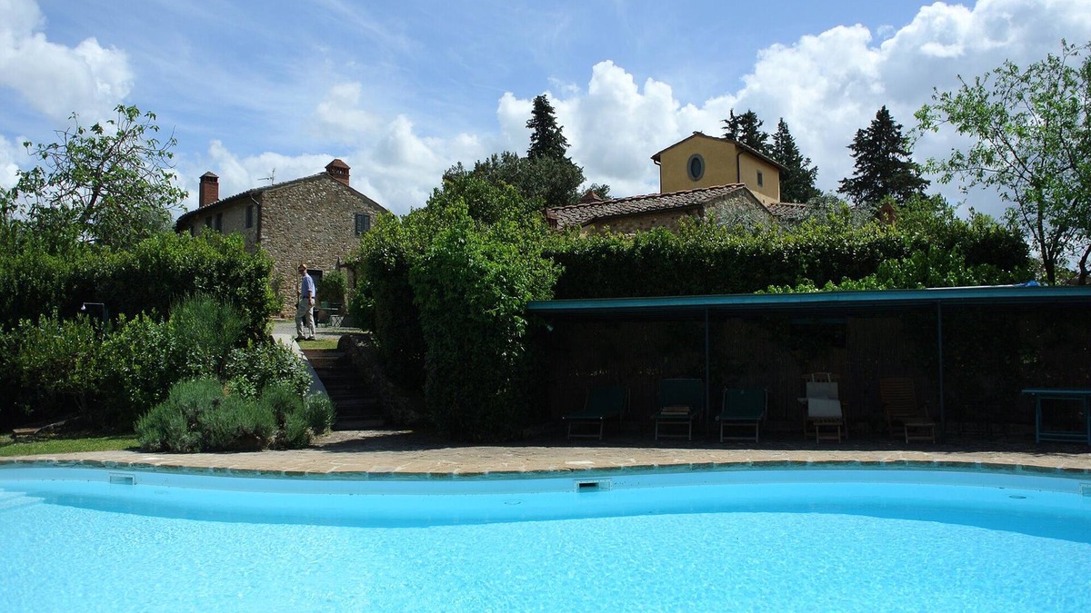 San Casciano in Val di Pesa Villa | A Charming Country House in the Tuscan Chianti with pool and gardens