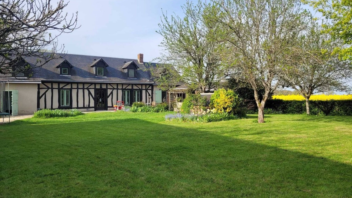 Gohory House | A charming house in a green setting