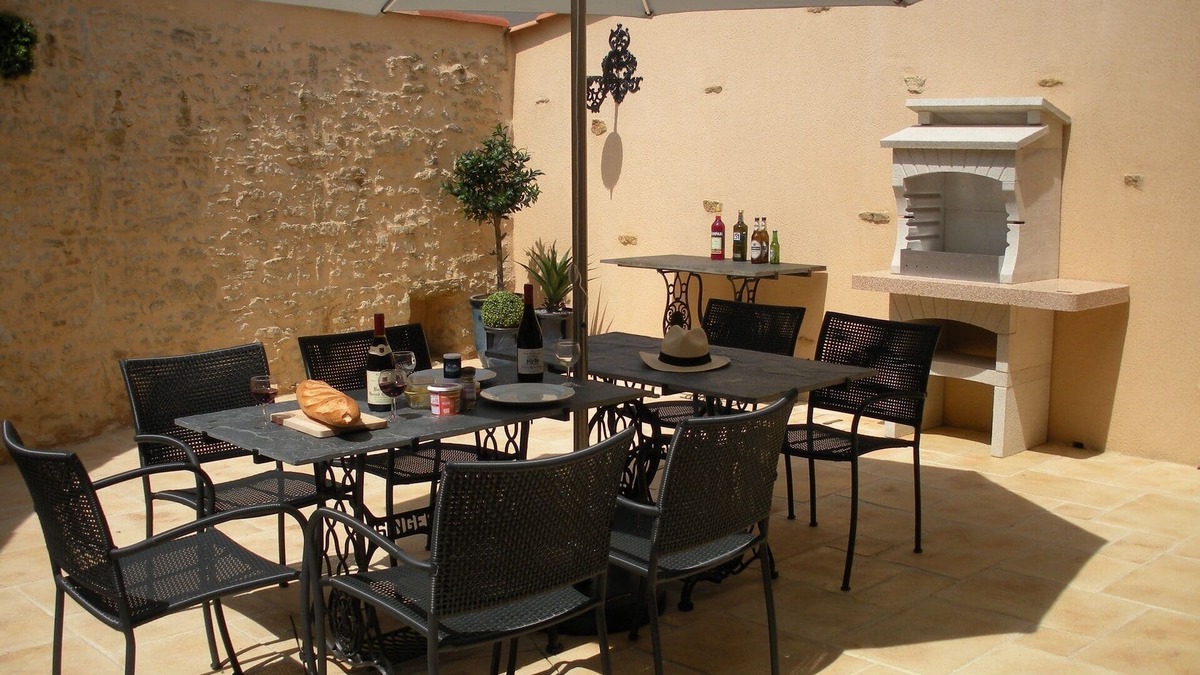 Sigournais House | A charming house in rural hamlet near Sigournais, 30 minutes from the Puy du Fou